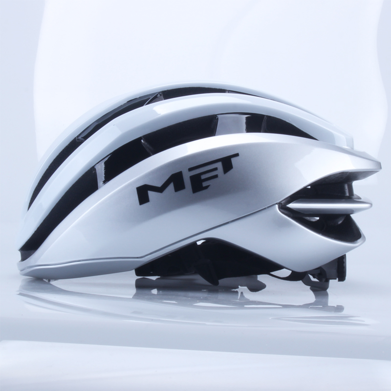 Aero Cycling Helmet - MET Ibex Nuovo casco da bici